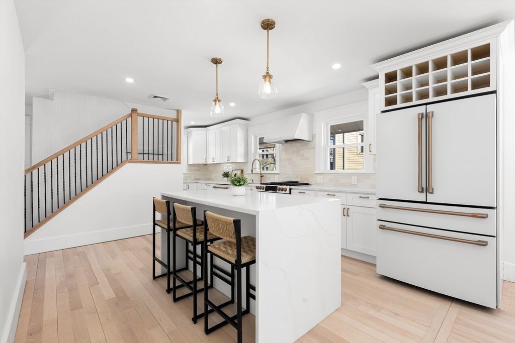 22 Prescott Street 2, Salem, MA 01970