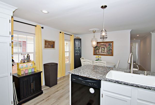 435A Lakewood Drive, Townville, SC 29689