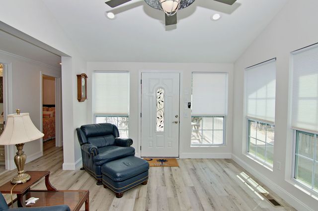 435A Lakewood Drive, Townville, SC 29689