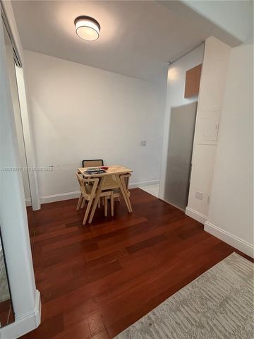 526 15th Street 12, Miami Beach, FL 33139