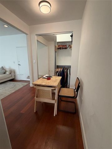 526 15th Street 12, Miami Beach, FL 33139