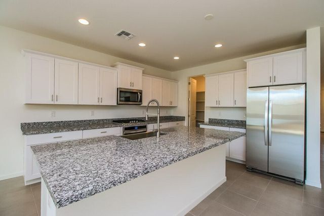 5647 W Walatowa Street, Laveen, AZ 85339