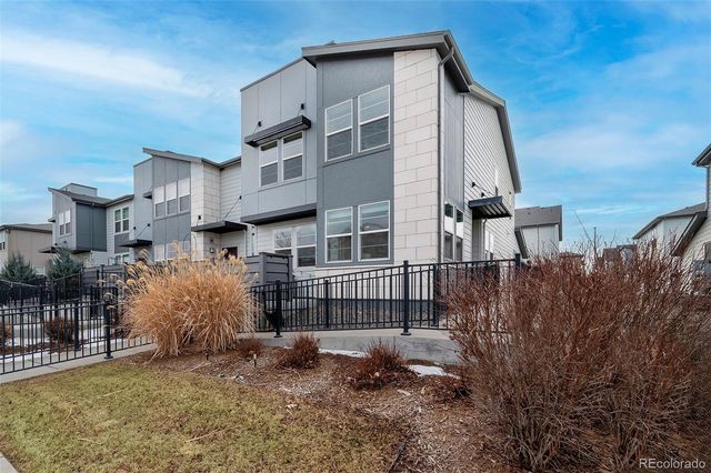 16206 E Warner Drive, Denver, CO 80239