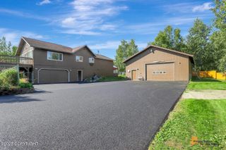 686 W Holiday Drive, Wasilla, AK 99654