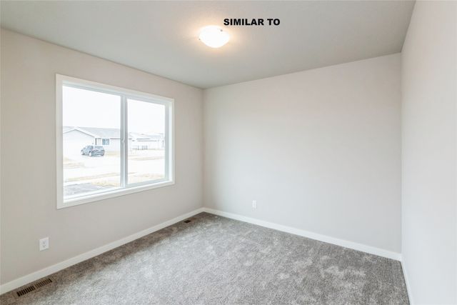 25080 Bluebird Circle, Adel, IA 50003