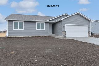 25080 Bluebird Circle, Adel, IA 50003