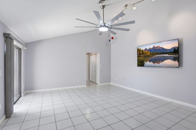 1801 S Us Hwy 1 3a, Jupiter, FL 33477