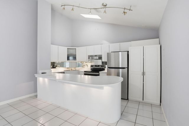 1801 S Us Hwy 1 3a, Jupiter, FL 33477