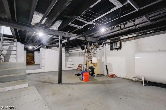 285 Chambers St, Phillipsburg Town, NJ 08865