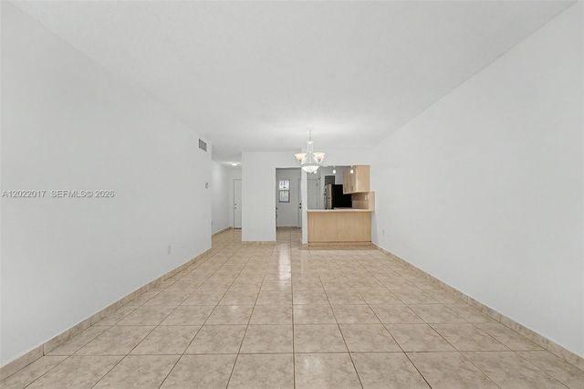1950 W 54th St 105, Hialeah, FL 33012