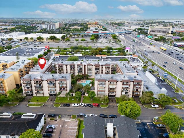 1950 W 54th St 105, Hialeah, FL 33012