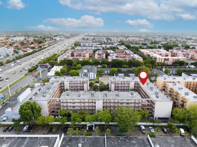 1950 W 54th St 105, Hialeah, FL 33012