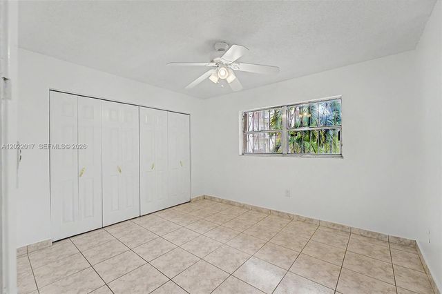 1950 W 54th St 105, Hialeah, FL 33012