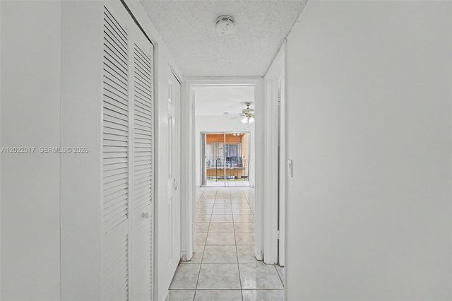 1950 W 54th St 105, Hialeah, FL 33012
