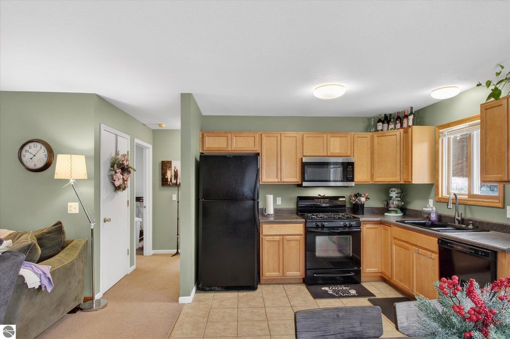 Image 15 of property listing at 740 N Rolland Road, Weidman, MI 48893