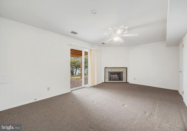 889 NEW LONDON HARBOUR, Pasadena, MD 21122