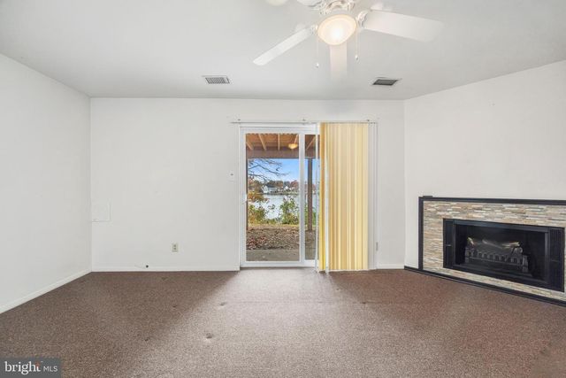 889 NEW LONDON HARBOUR, Pasadena, MD 21122