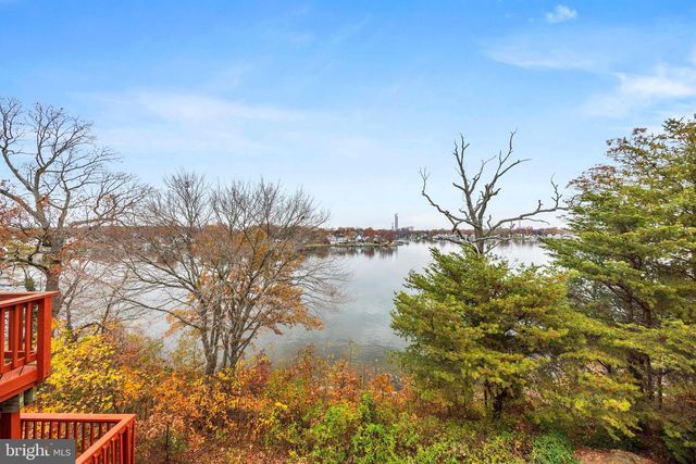 889 NEW LONDON HARBOUR, Pasadena, MD 21122