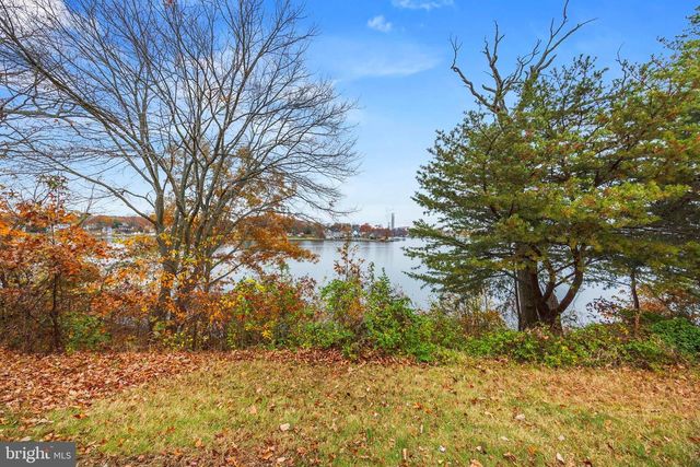 889 NEW LONDON HARBOUR, Pasadena, MD 21122