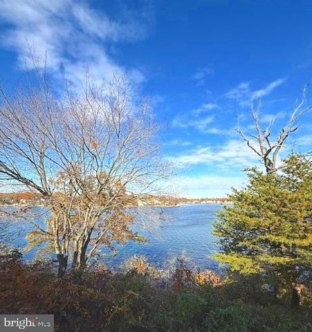 889 NEW LONDON HARBOUR, Pasadena, MD 21122