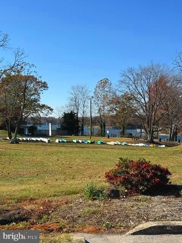 889 NEW LONDON HARBOUR, Pasadena, MD 21122