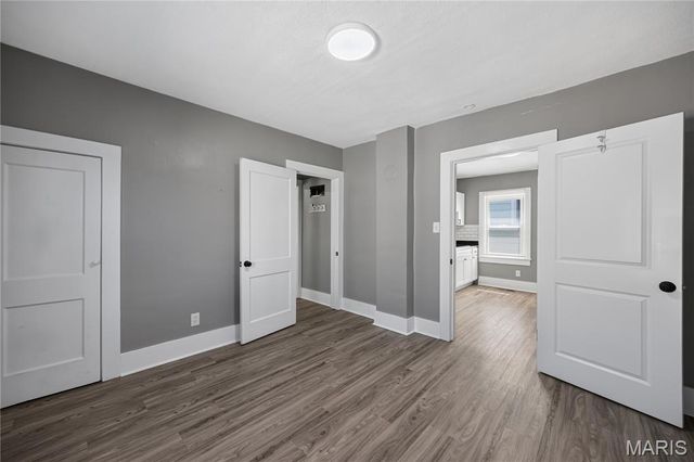 4352 Chippewa Street, St Louis, MO 63116