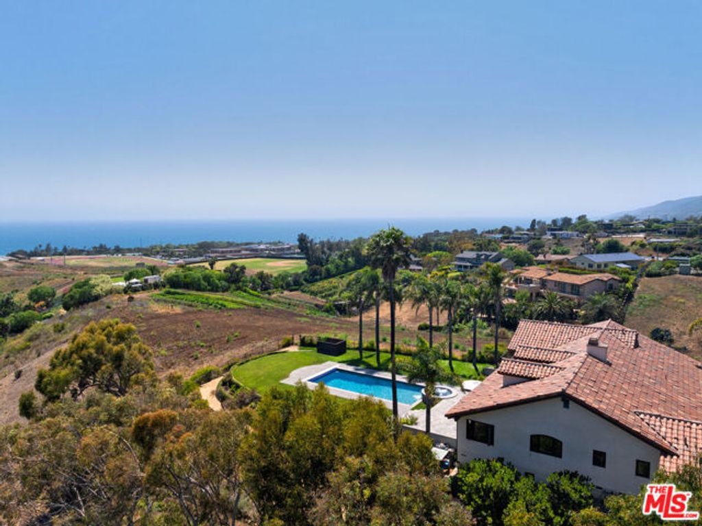 29660 Harvester Road, Malibu, CA 90265