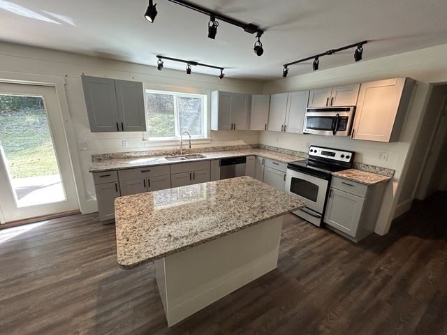 380 Hardscrabble Road, Mineral Bluff, GA 30559