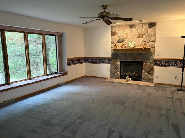 8232 Cooper ROAD, Kenosha, WI 53142