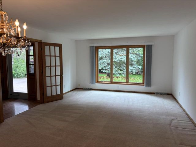 8232 Cooper ROAD, Kenosha, WI 53142