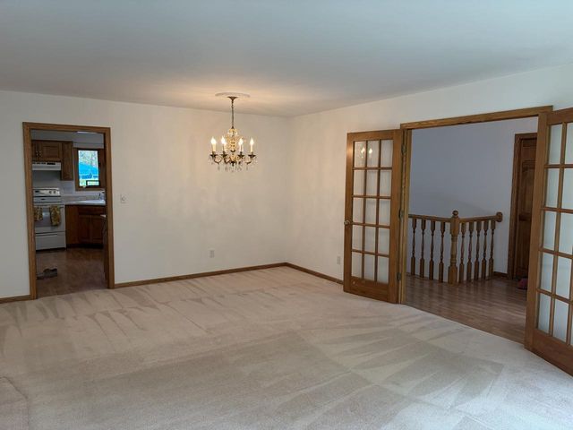 8232 Cooper ROAD, Kenosha, WI 53142