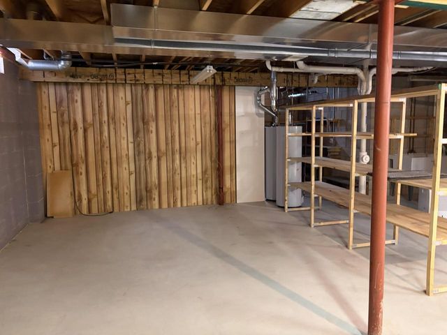 8232 Cooper ROAD, Kenosha, WI 53142