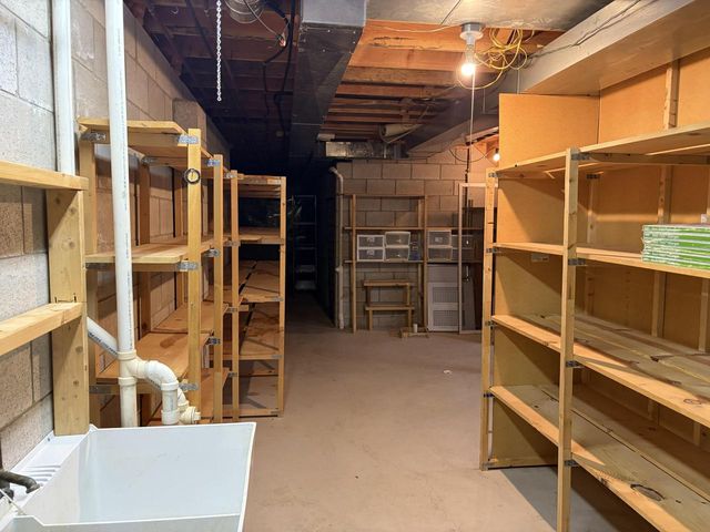 8232 Cooper ROAD, Kenosha, WI 53142