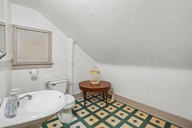 414 Surby Avenue, Battle Creek, MI 49015