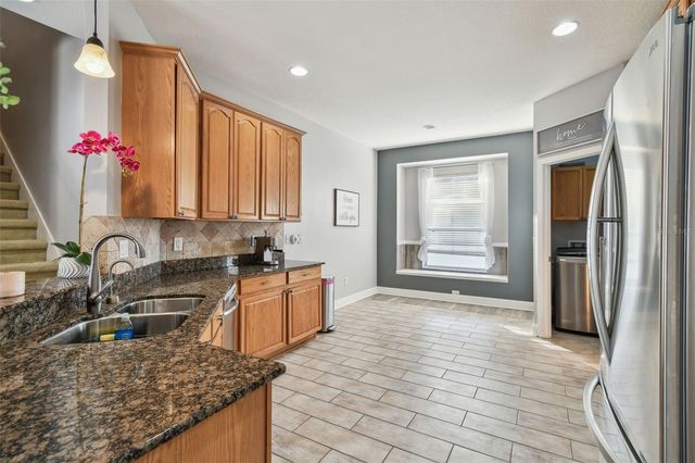 18034 LAKE REFLECTIONS BOULEVARD, Lutz, FL 33558