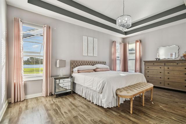 18034 LAKE REFLECTIONS BOULEVARD, Lutz, FL 33558