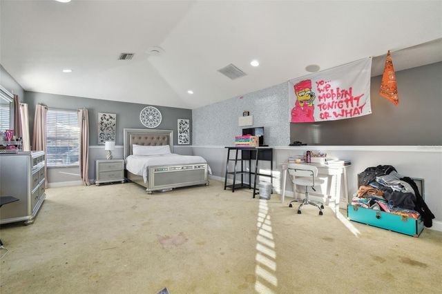 18034 LAKE REFLECTIONS BOULEVARD, Lutz, FL 33558