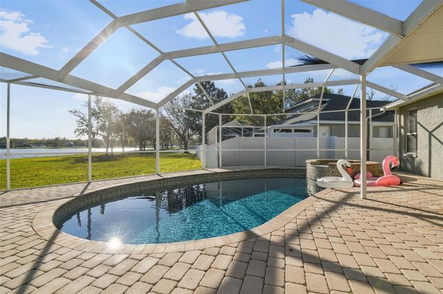 18034 LAKE REFLECTIONS BOULEVARD, Lutz, FL 33558