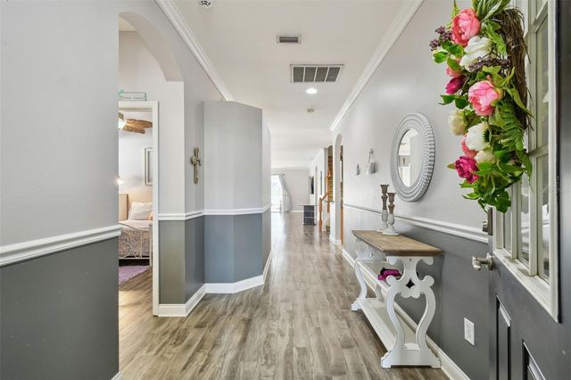 18034 LAKE REFLECTIONS BOULEVARD, Lutz, FL 33558