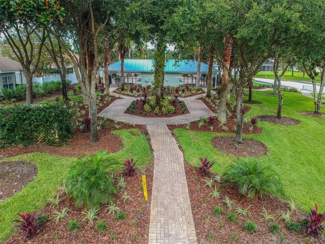 18034 LAKE REFLECTIONS BOULEVARD, Lutz, FL 33558