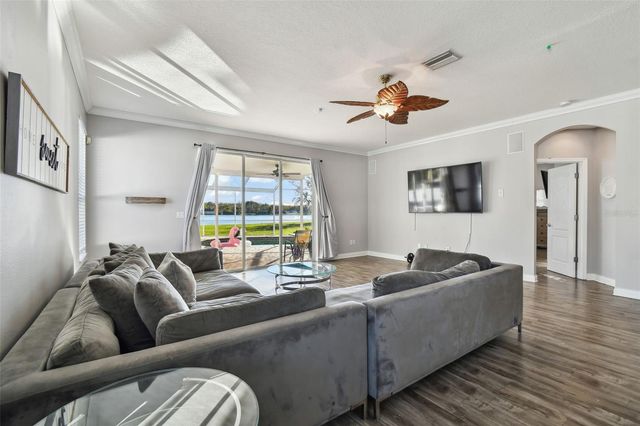 18034 LAKE REFLECTIONS BOULEVARD, Lutz, FL 33558