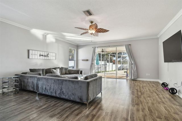 18034 LAKE REFLECTIONS BOULEVARD, Lutz, FL 33558