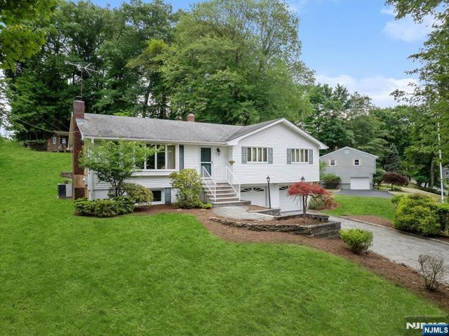 641 Antrim Road, River Vale, NJ 07675