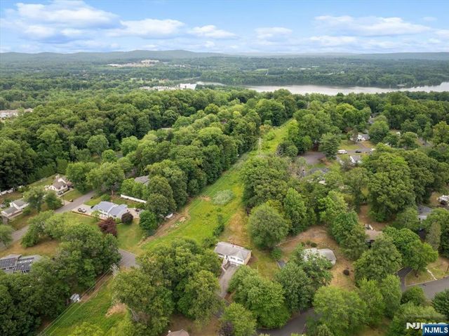 641 Antrim Road, River Vale, NJ 07675