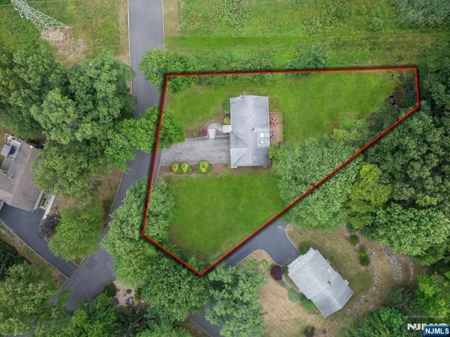 641 Antrim Road, River Vale, NJ 07675