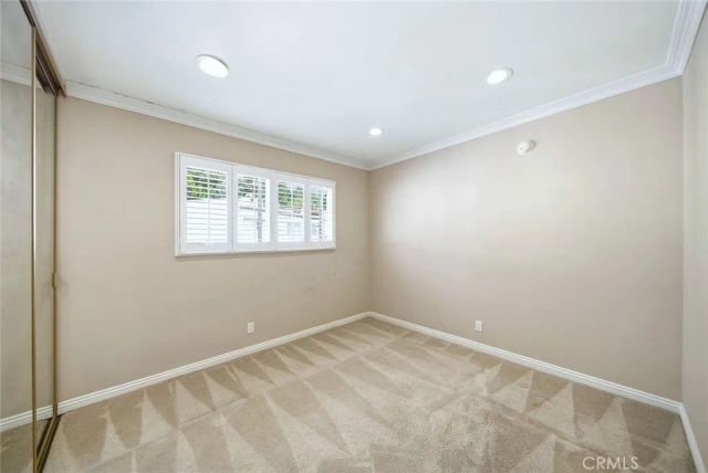 9512 Via Venezia, Burbank, CA 91504