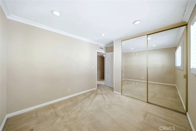 9512 Via Venezia, Burbank, CA 91504