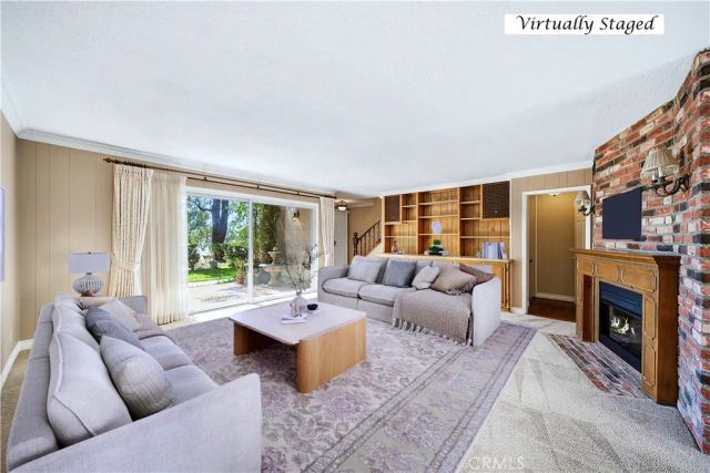 9512 Via Venezia, Burbank, CA 91504