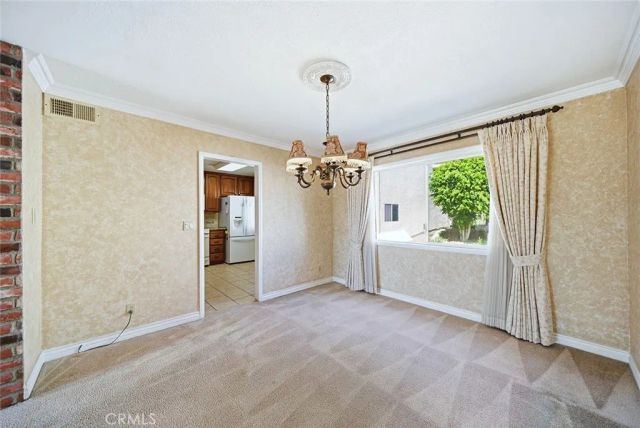 9512 Via Venezia, Burbank, CA 91504