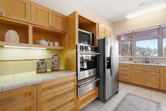 4 Old Agua Fria E, Santa Fe, NM 87508